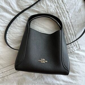 Coach Hadley Hobo 21